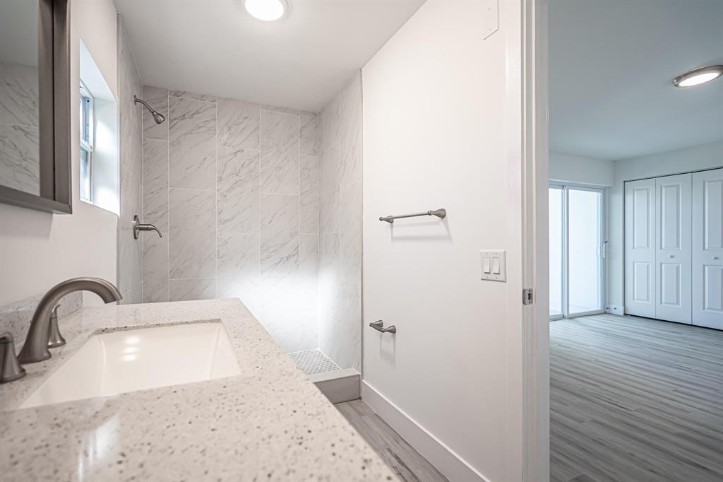 GOLFVIEW HEIGHTS 8 - Residential