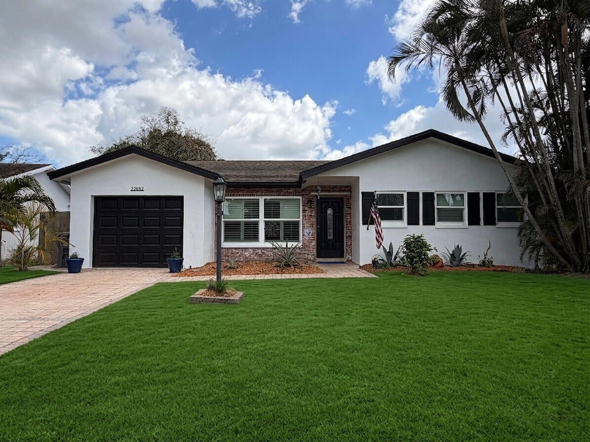 SANDALFOOT COVE SEC 2 - Residential