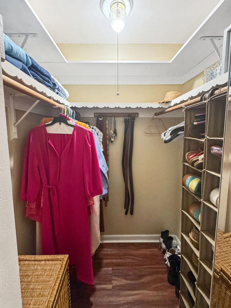 SANDALFOOT COVE SEC 2 - Residential