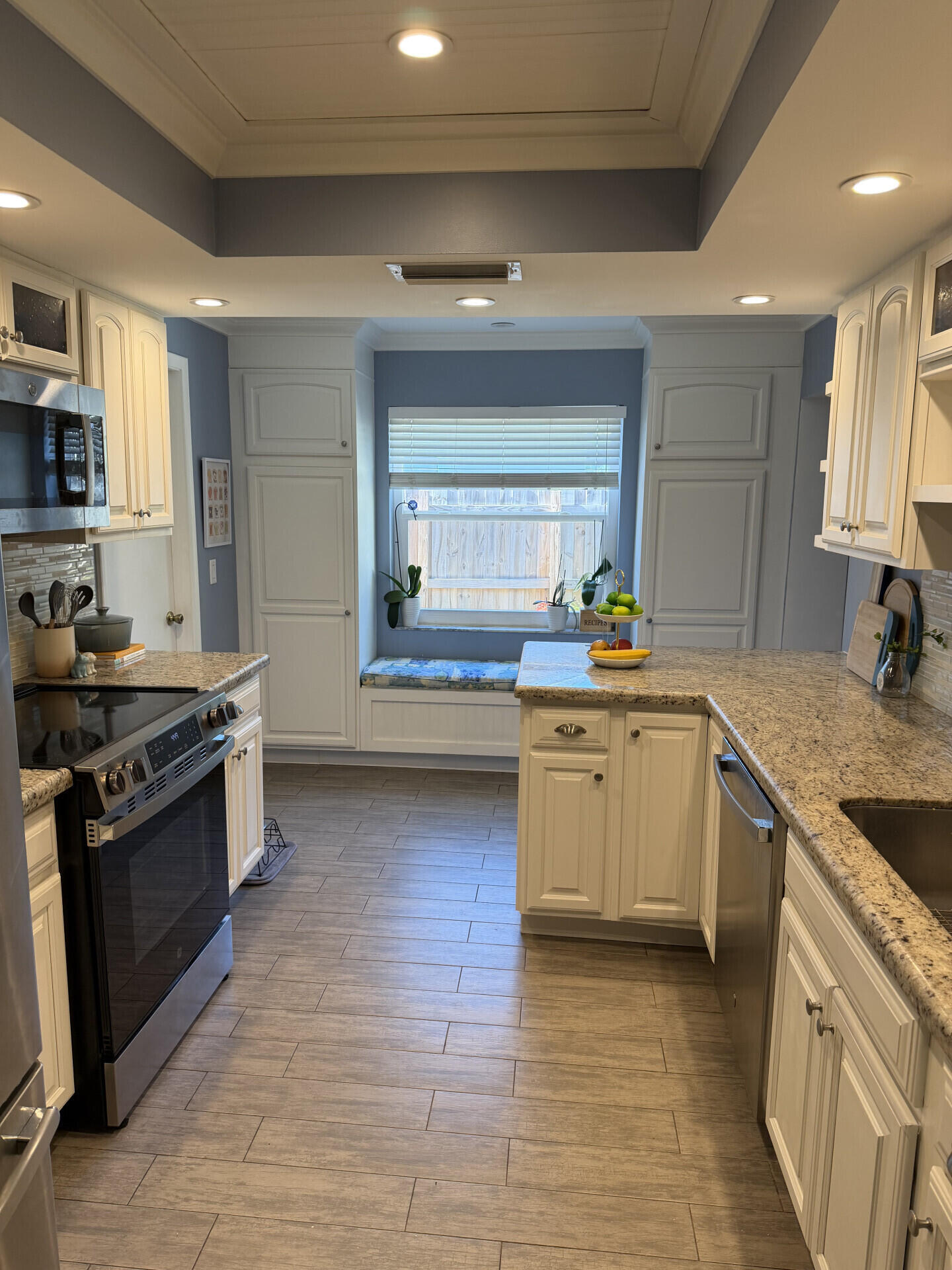 SANDALFOOT COVE SEC 2 - Residential