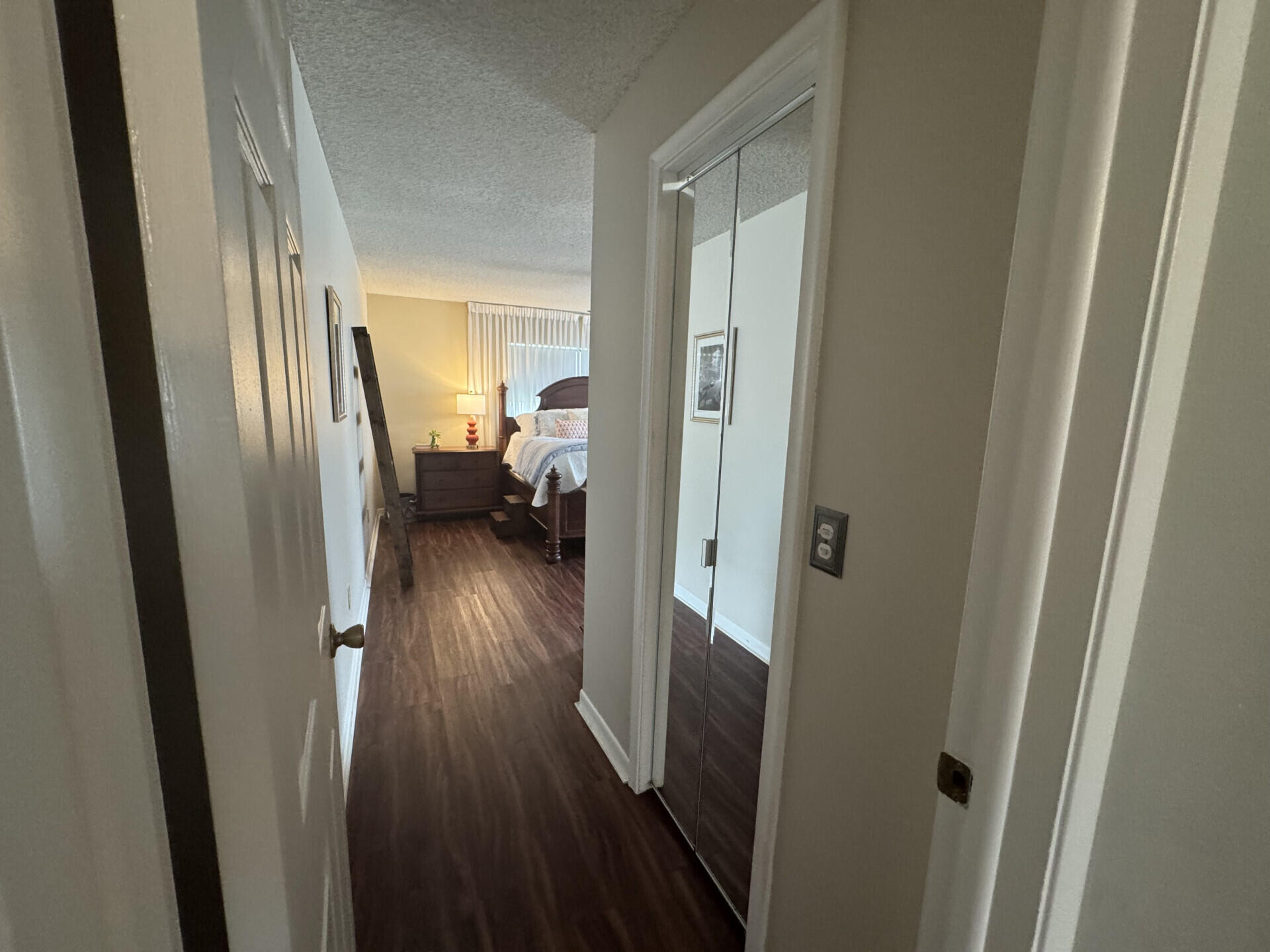 SANDALFOOT COVE SEC 2 - Residential