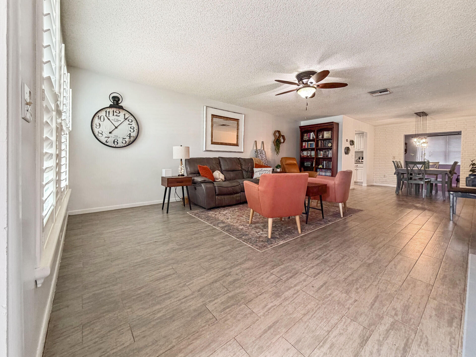 SANDALFOOT COVE SEC 2 - Residential