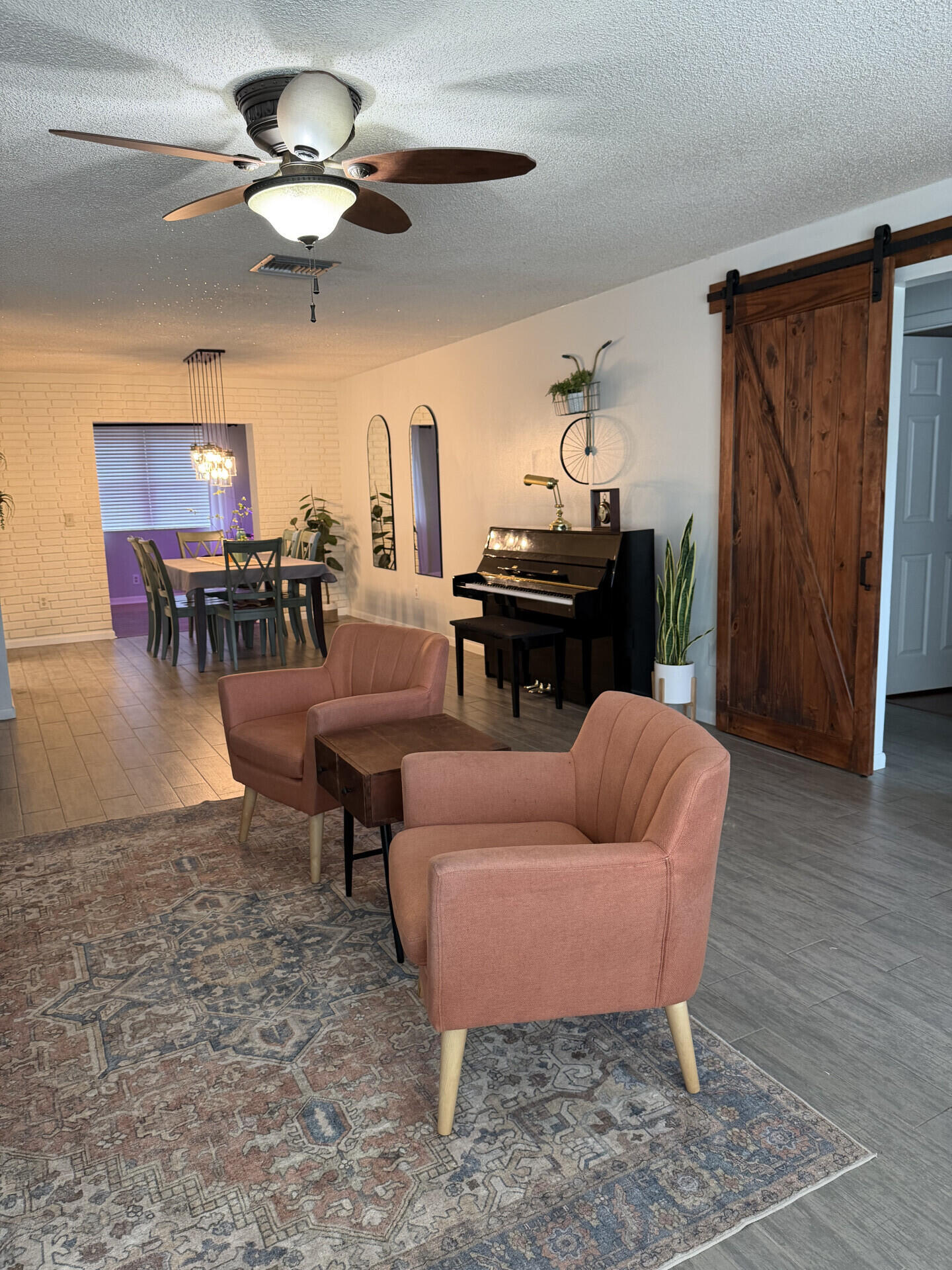 SANDALFOOT COVE SEC 2 - Residential