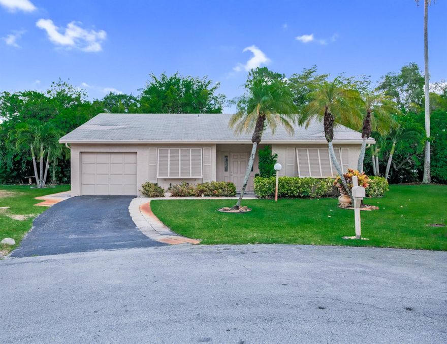 New roof in the process will be finished before closing, already installed new AC, new electrical panel, this home is ready for the new owners, 3 bedroom, 2 full bathrooms, eat-in kitchen with plenty of counter space, dining room, living room offers lots of room, large screened covered patio and beautiful yard, this home is located on a very private cul-de-sac, close to shopping, great location, low HOA, don't pass this one by it will not last!