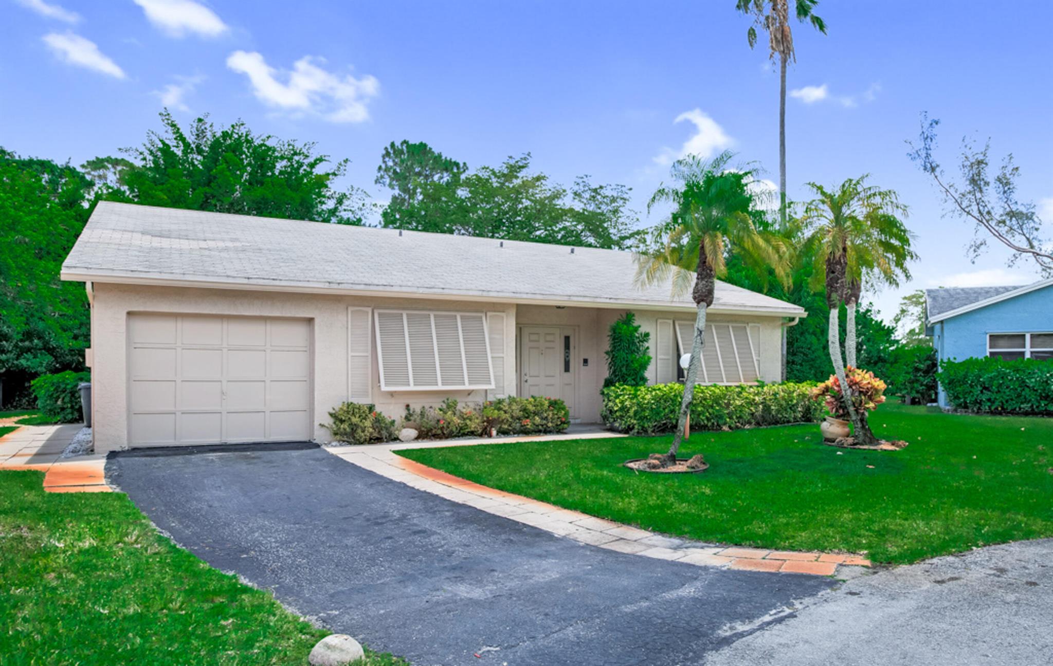 LUCERNE LAKES HOMES VILLAGE II 1ST ADD - Residential