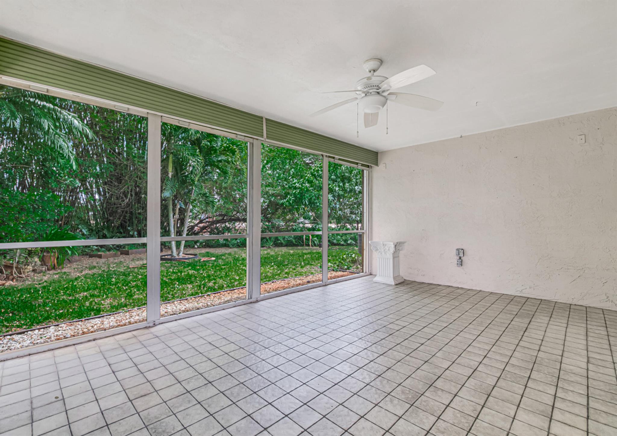 LUCERNE LAKES HOMES VILLAGE II 1ST ADD - Residential