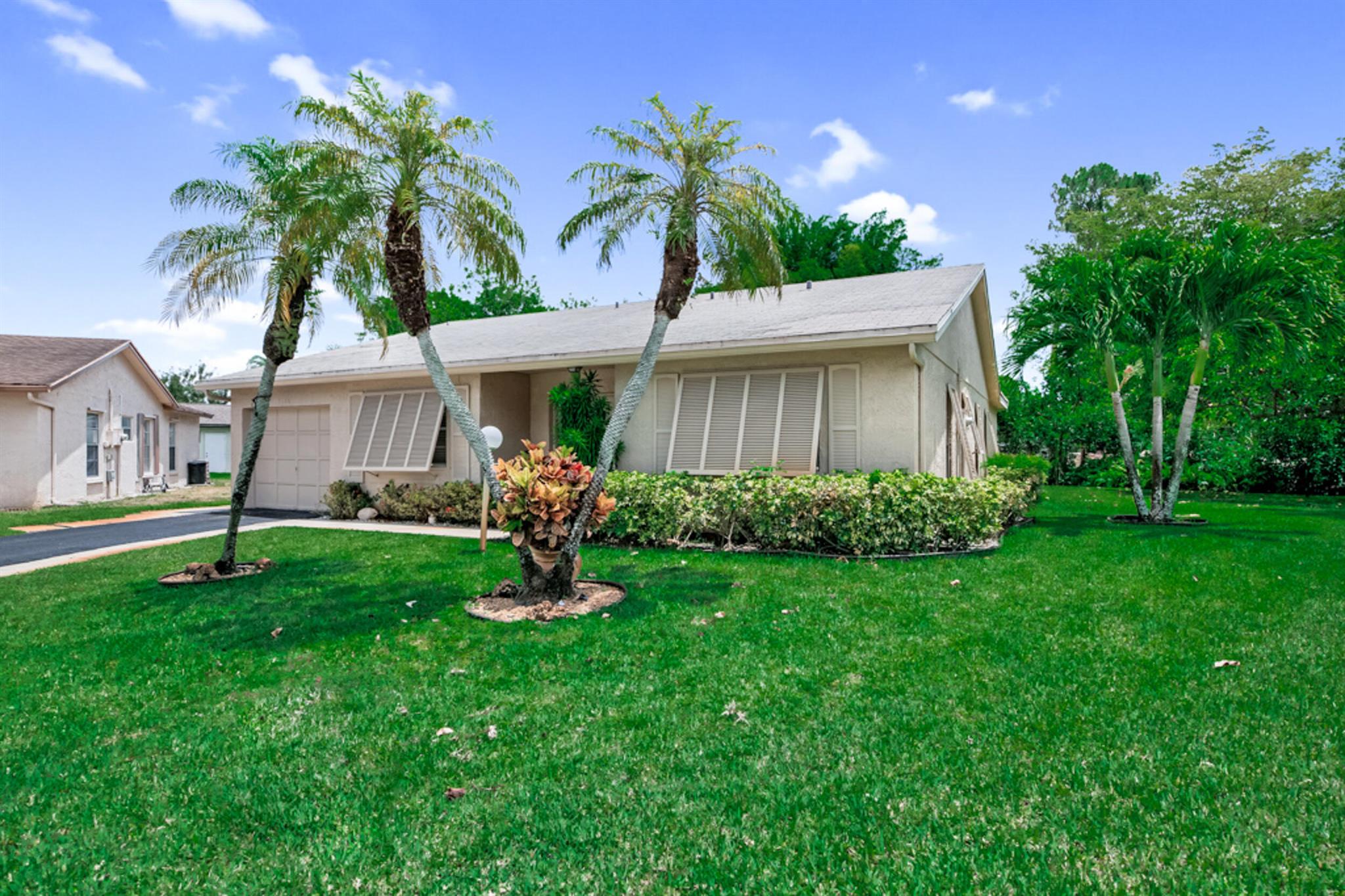 LUCERNE LAKES HOMES VILLAGE II 1ST ADD - Residential