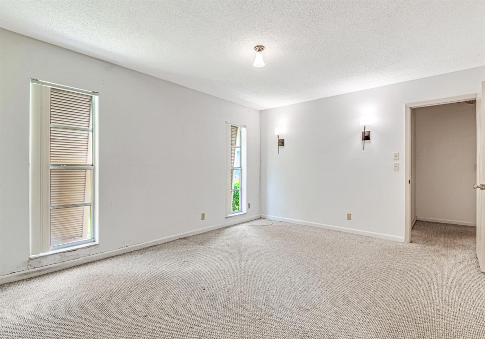 LUCERNE LAKES HOMES VILLAGE II 1ST ADD - Residential