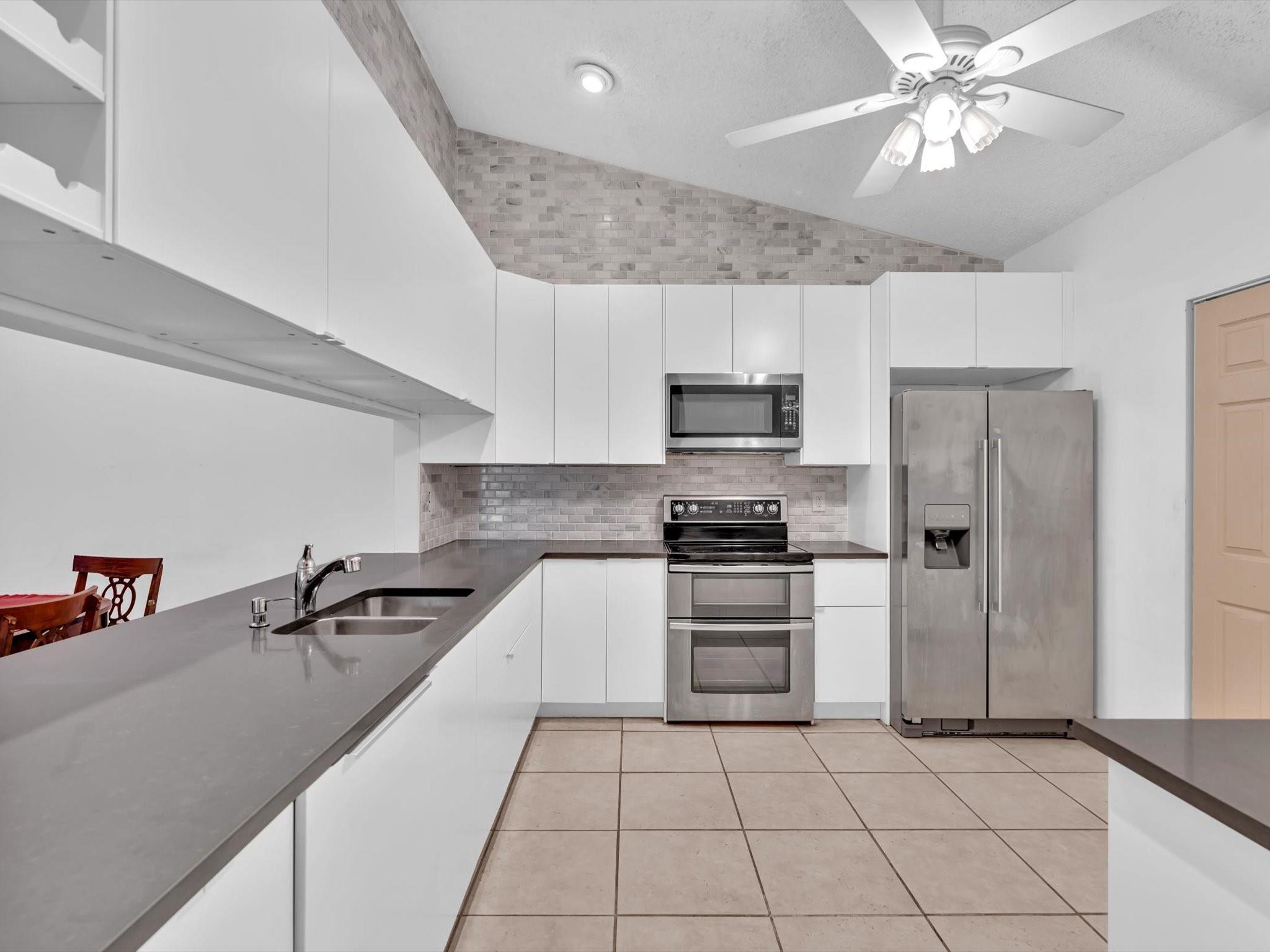 5201 SW 31st Ave 255