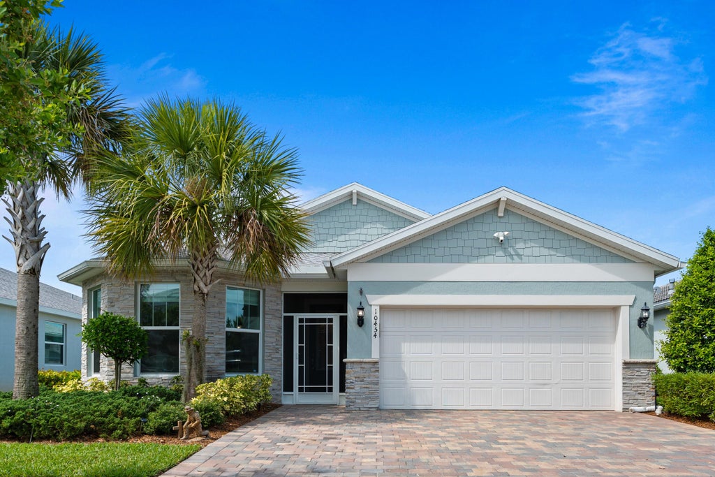 Photo of 10454 SW Captiva Drive, Port Saint Lucie, FL 34987 (MLS # B26066229)