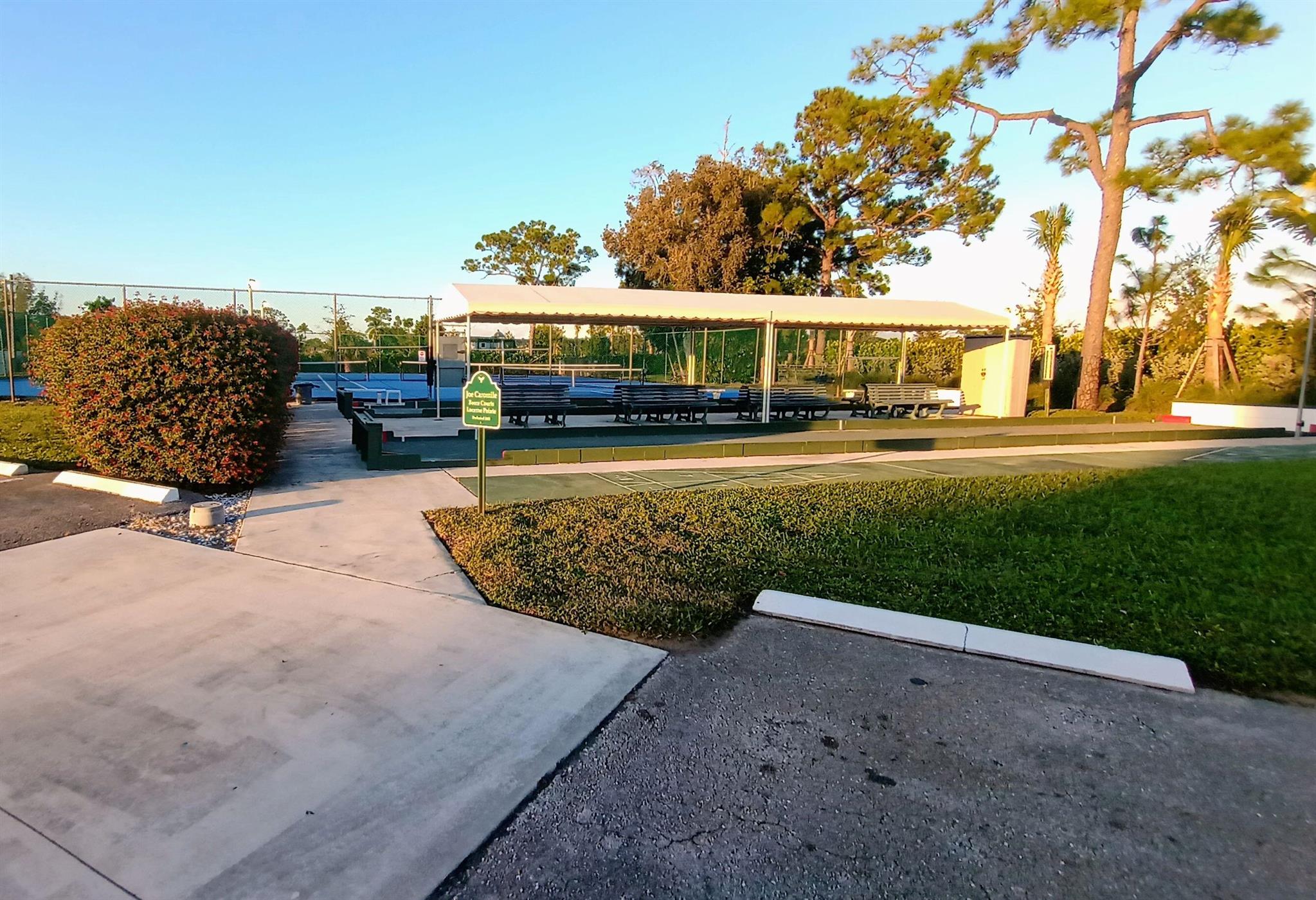 FAIRWAY CLUB CONDO - Residential