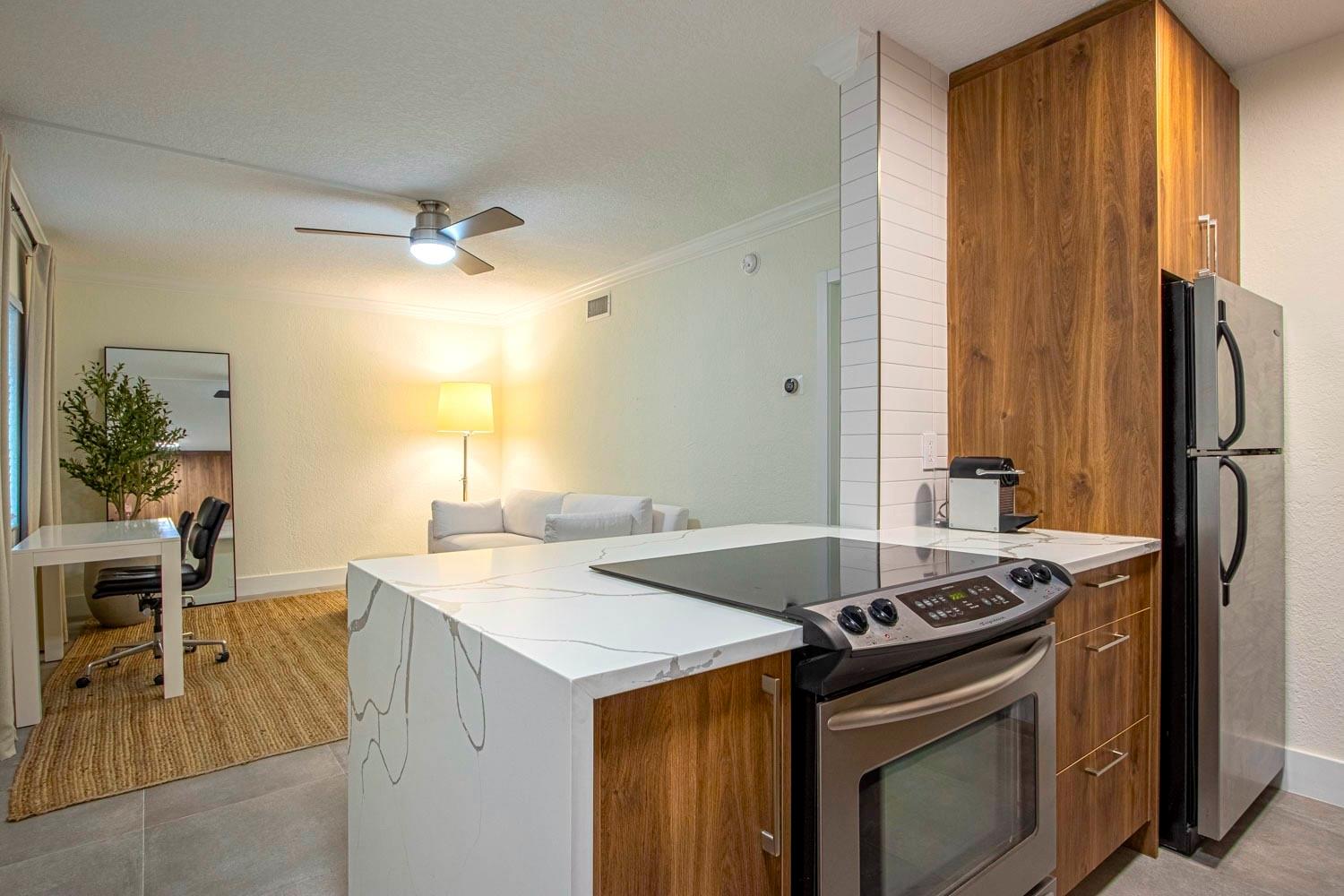 1311 NE 18th St 103