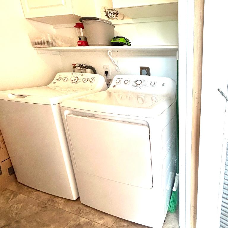 COUNTRY MANORS CONDO - Residential