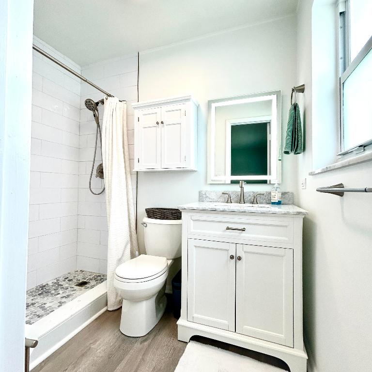 COUNTRY MANORS CONDO - Residential