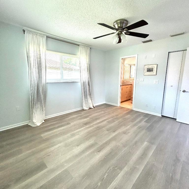 COUNTRY MANORS CONDO - Residential