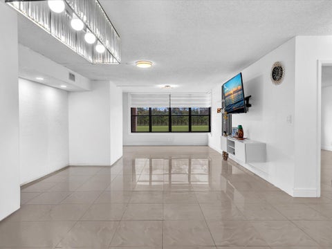 Tiny photo for 2659 Carambola Circle N #106, Coconut Creek, FL 33066 (MLS # B26054848)