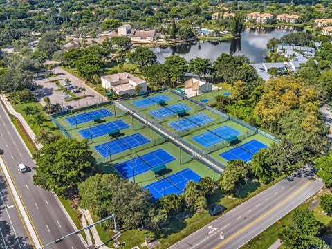 Tiny photo for 2659 Carambola Circle N #106, Coconut Creek, FL 33066 (MLS # B26054848)