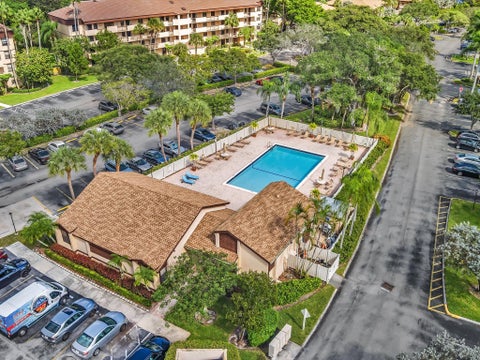 Tiny photo for 2659 Carambola Circle N #106, Coconut Creek, FL 33066 (MLS # B26054848)