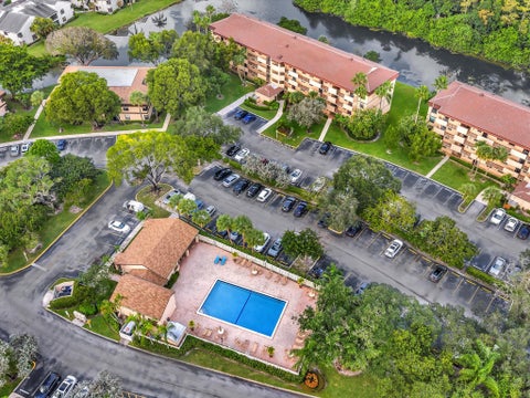 Tiny photo for 2659 Carambola Circle N #106, Coconut Creek, FL 33066 (MLS # B26054848)
