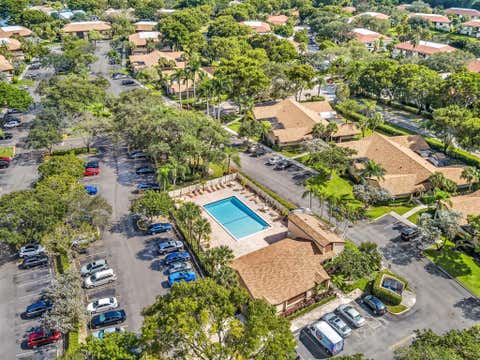 Tiny photo for 2659 Carambola Circle N #106, Coconut Creek, FL 33066 (MLS # B26054848)