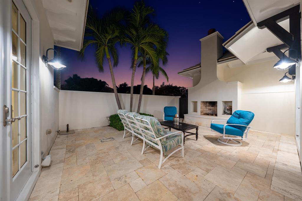 CRESTWOOD DELRAY - Residential