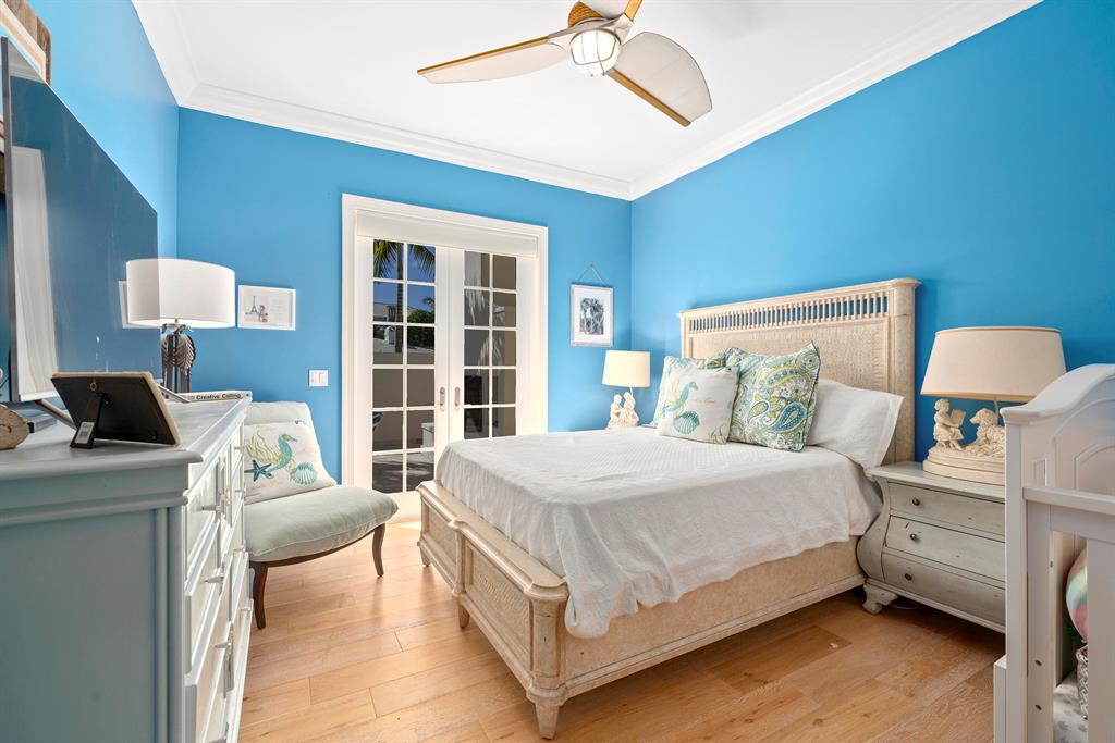 CRESTWOOD DELRAY - Residential