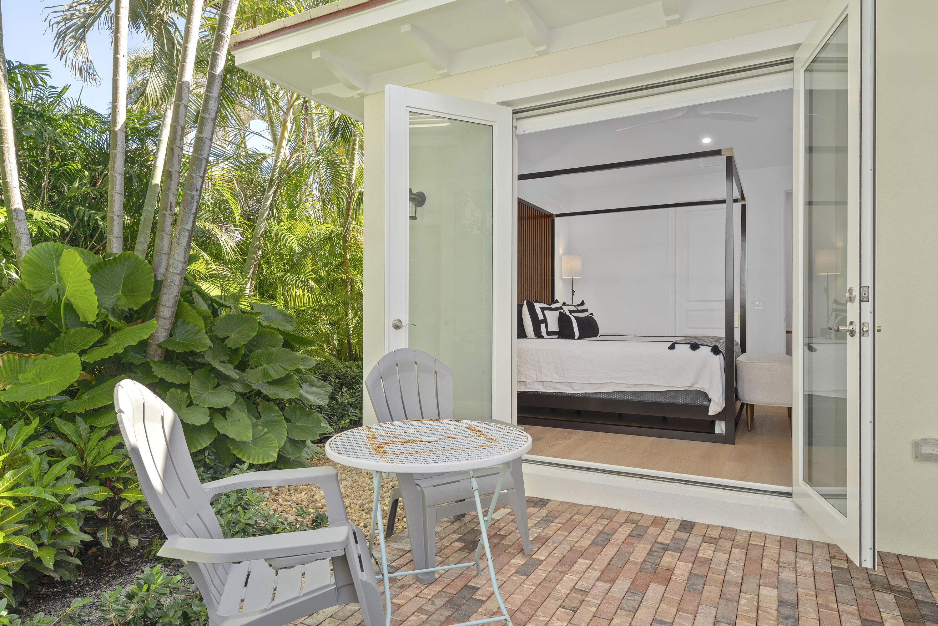 CRESTWOOD DELRAY - Residential