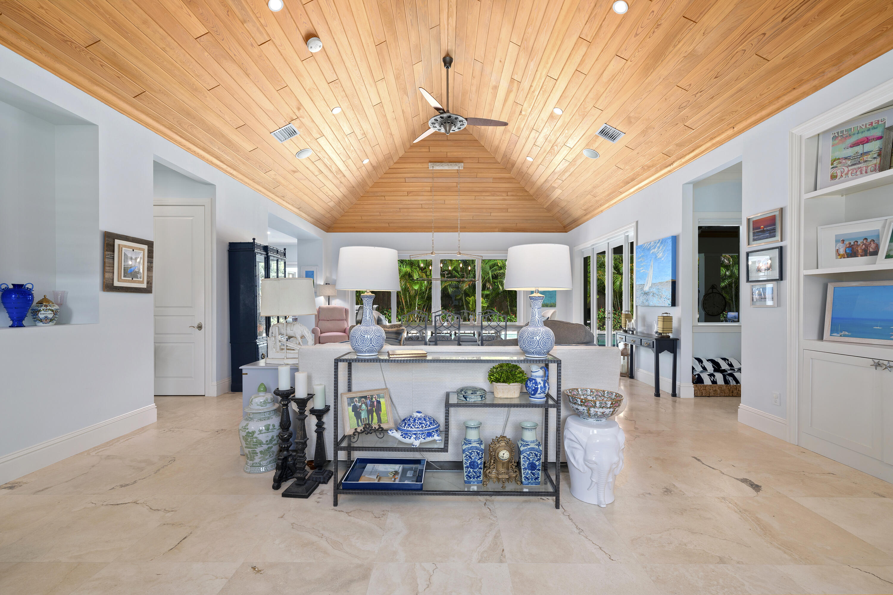 CRESTWOOD DELRAY - Residential