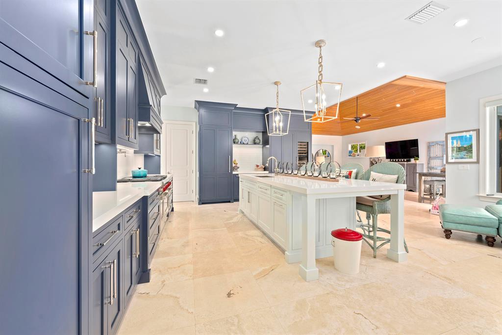 CRESTWOOD DELRAY - Residential