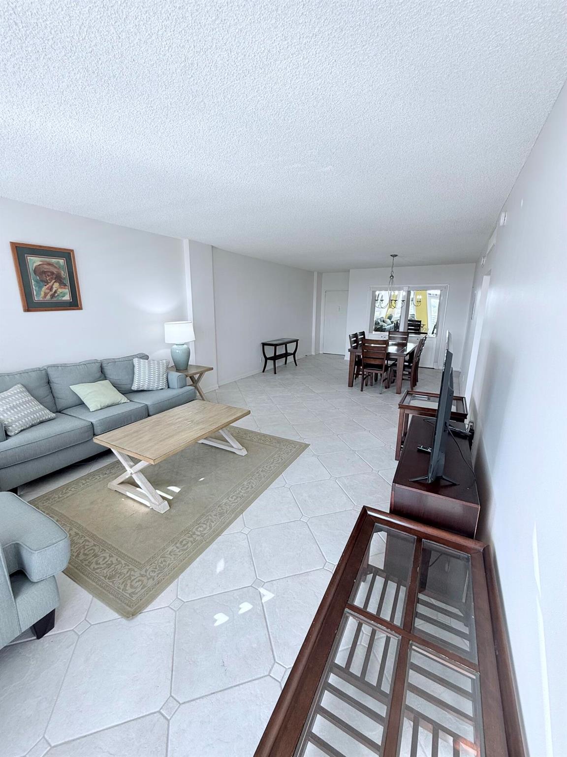 2851 S Ocean Boulevard 4s