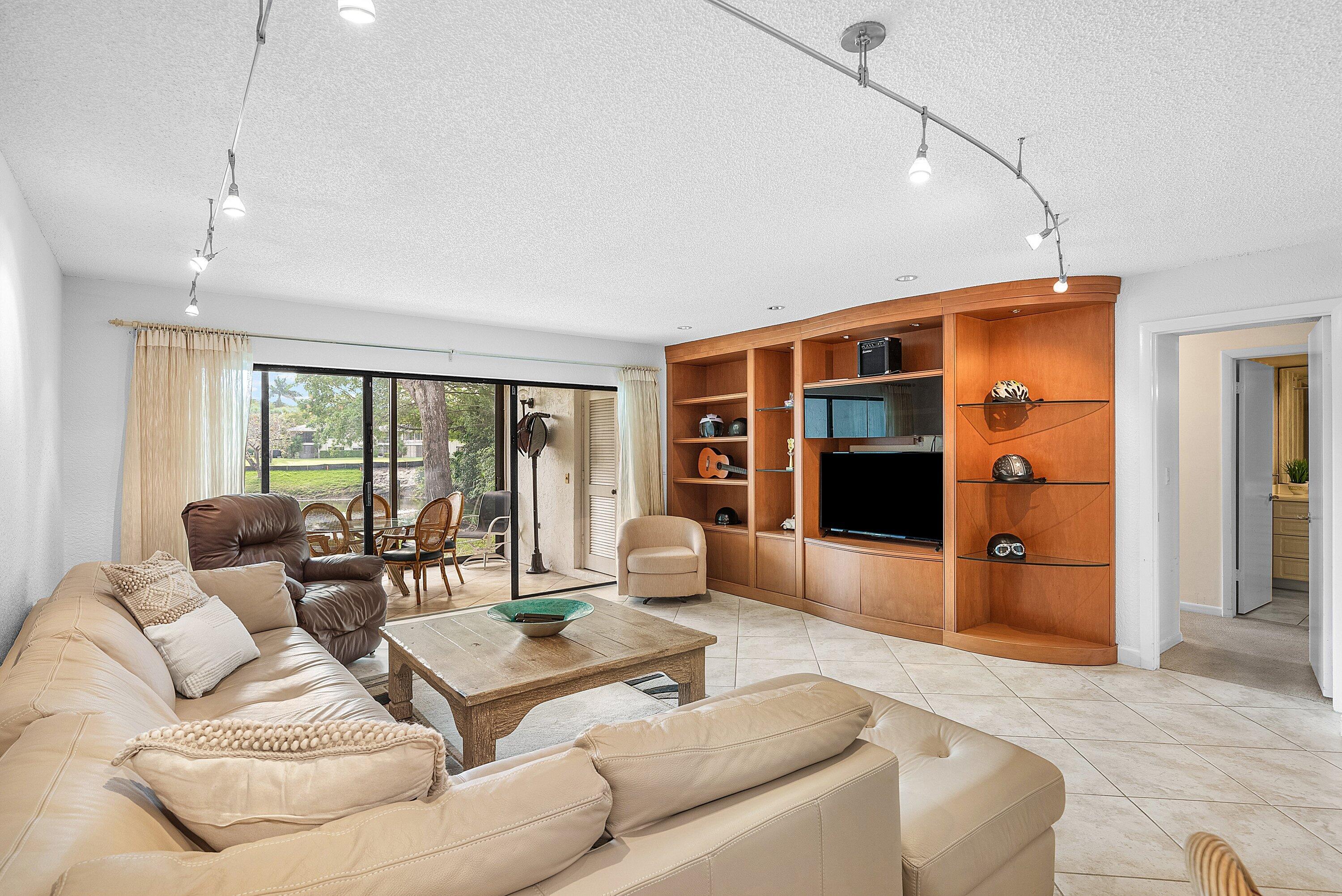 WESTGATE AT HUNTERS RUN - Residential