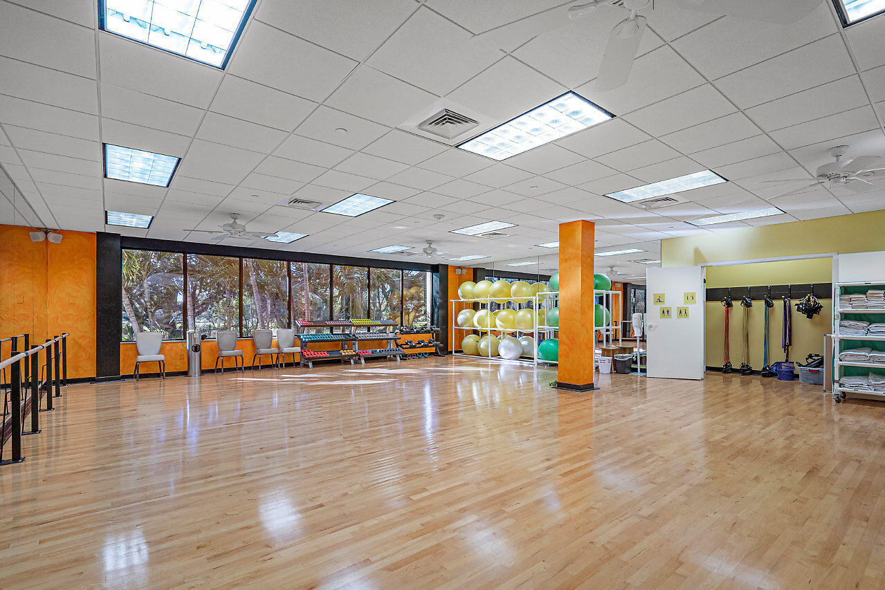 WESTGATE AT HUNTERS RUN - Residential