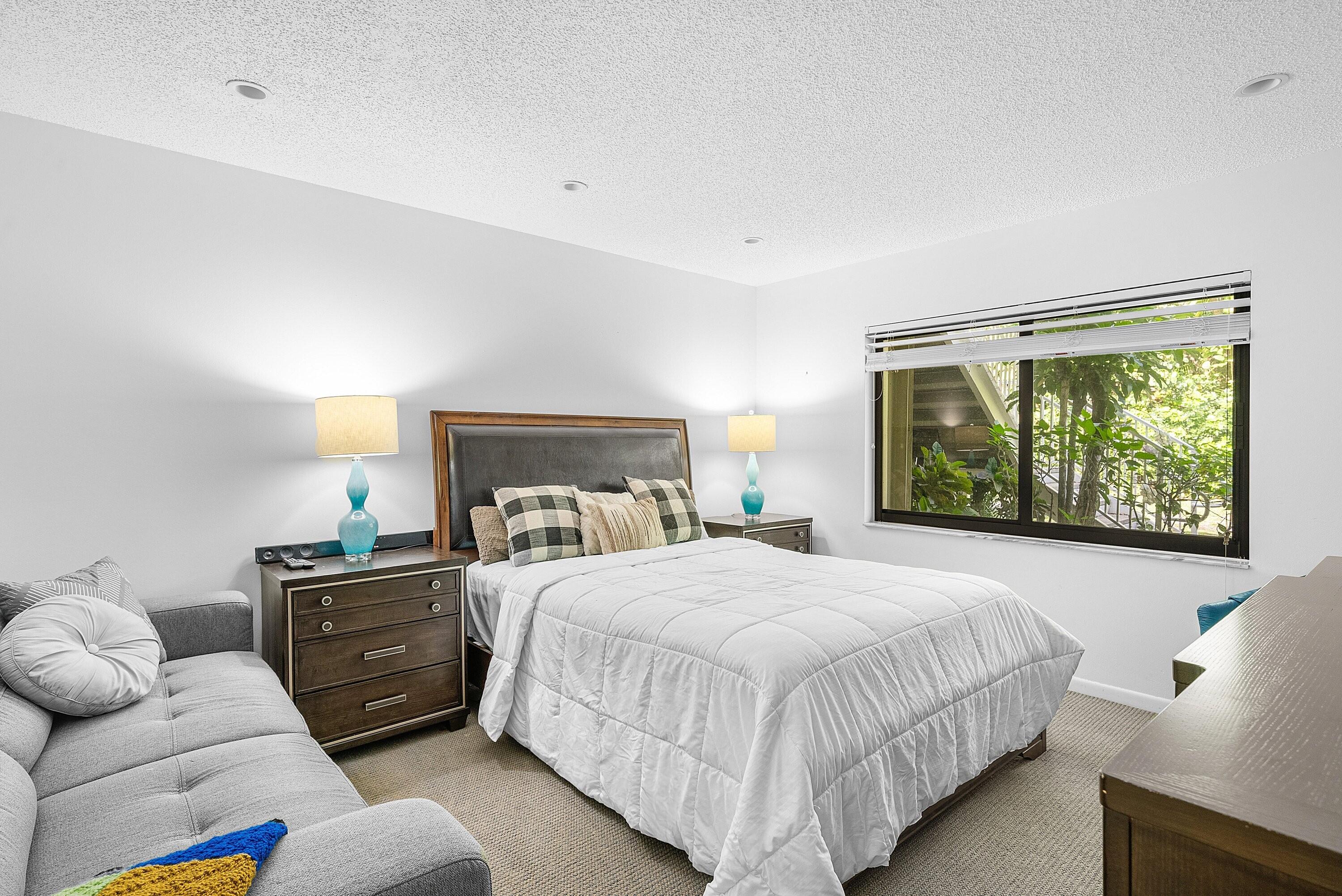 WESTGATE AT HUNTERS RUN - Residential