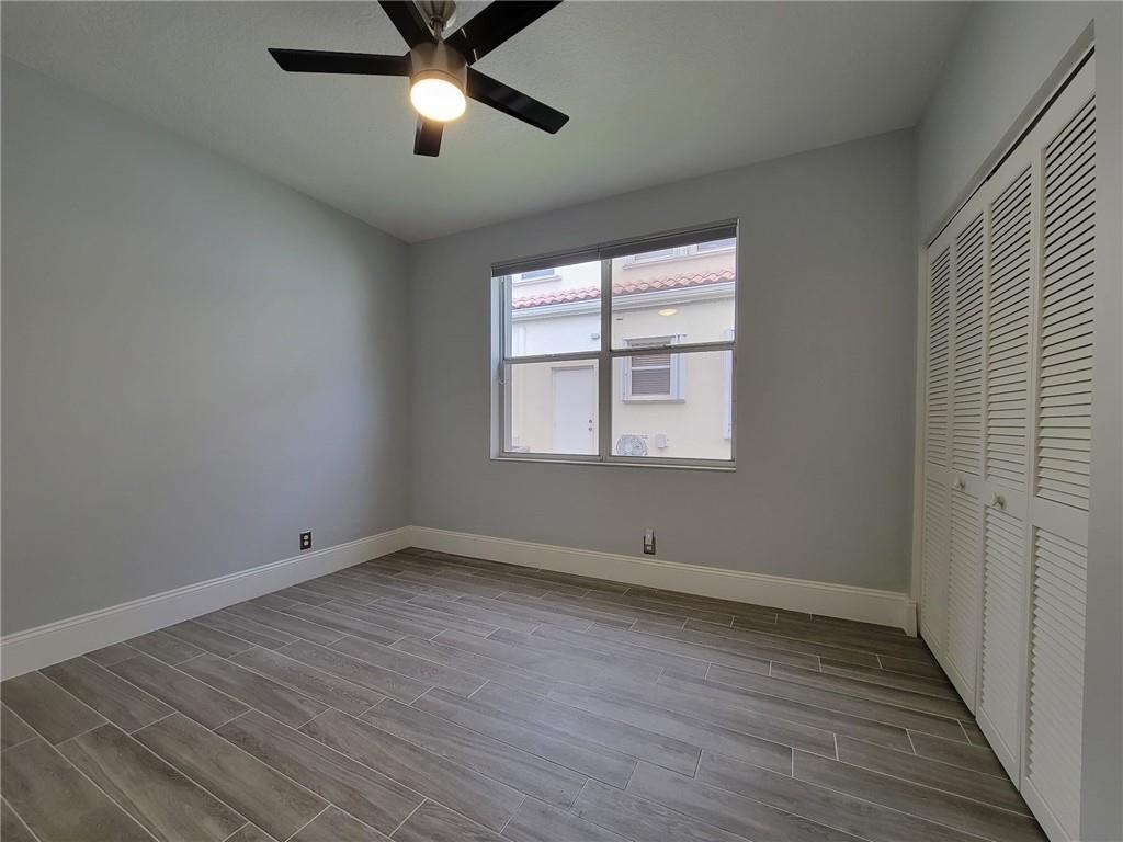 Embassy Lakes Ph II 141-4 - Residential Lease