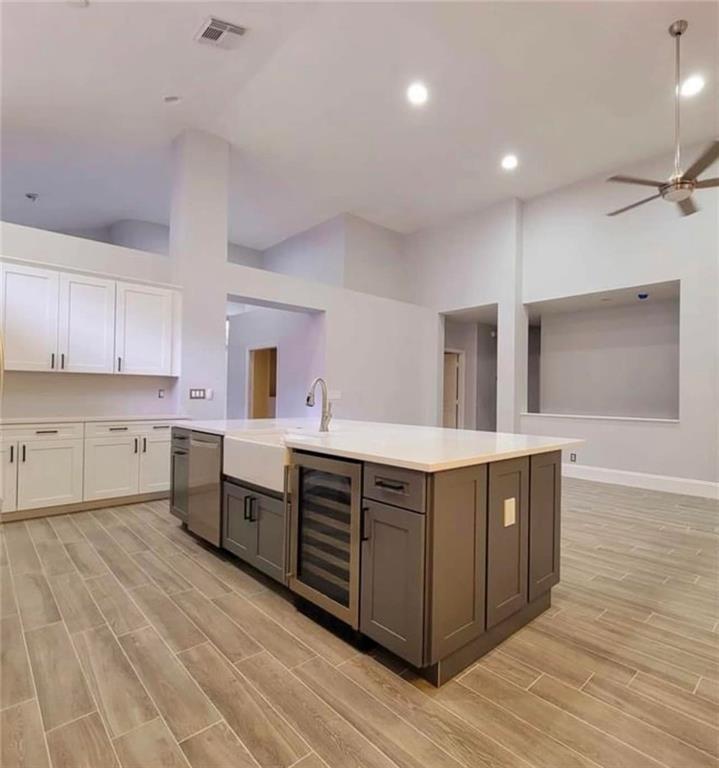 Embassy Lakes Ph II 141-4 - Residential Lease