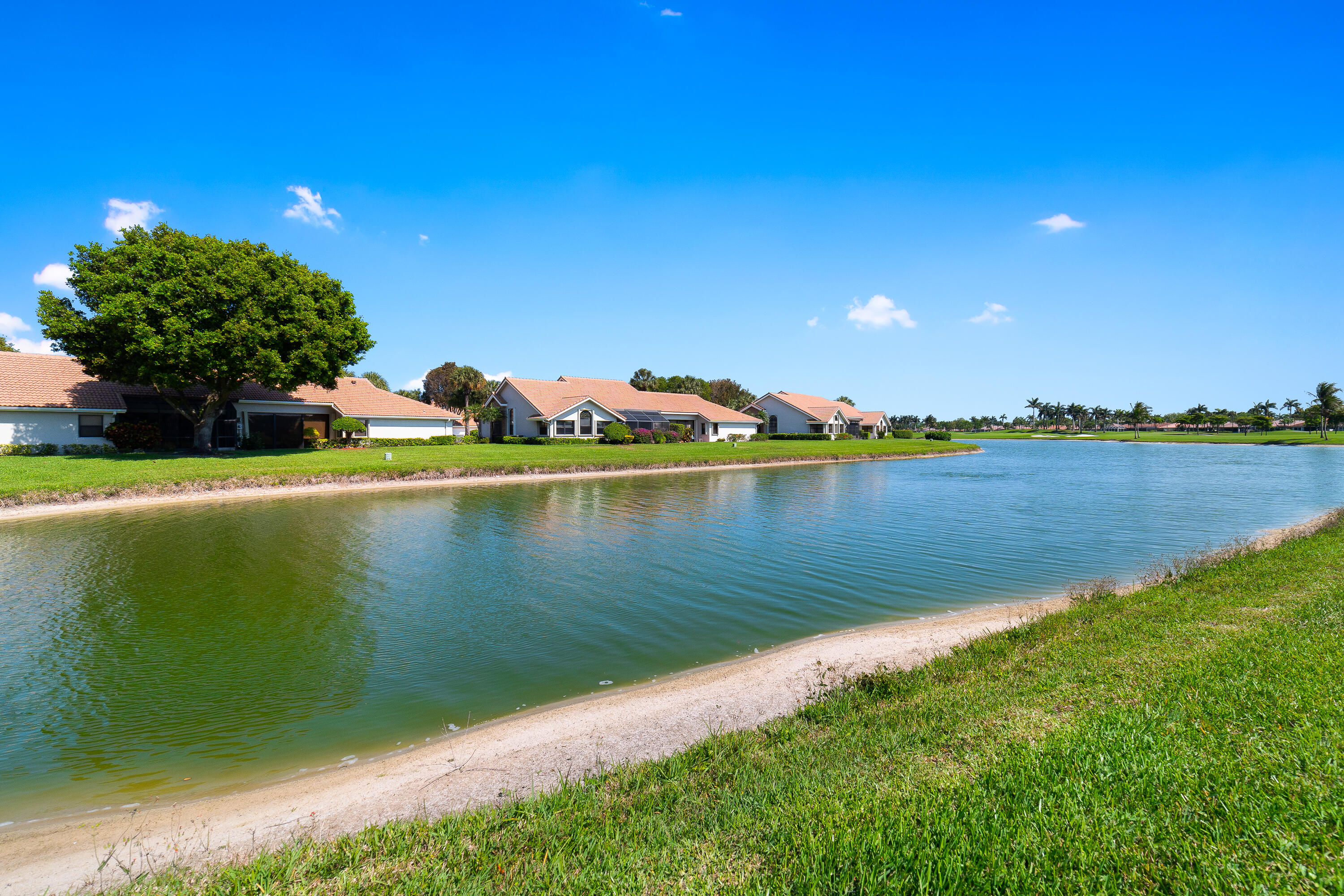 ABERDEEN 12 - Residential