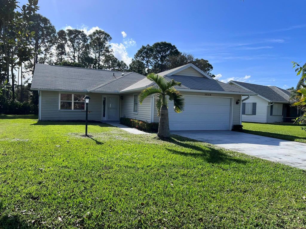 Photo of 3848 SE Bluebill Place, Stuart, FL 34997 (MLS # R10939332)