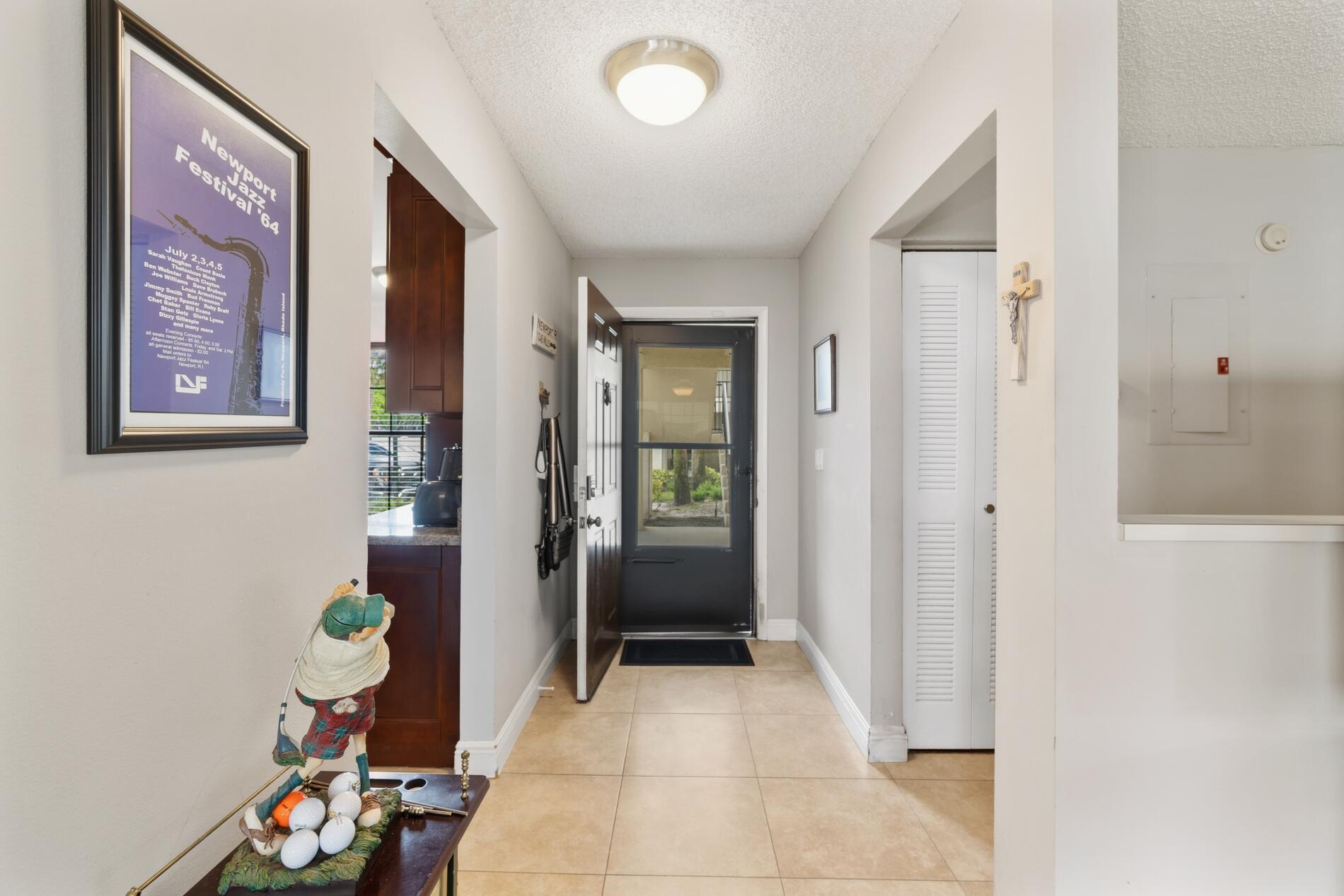 LUCERNE PARK CONDOS - Residential