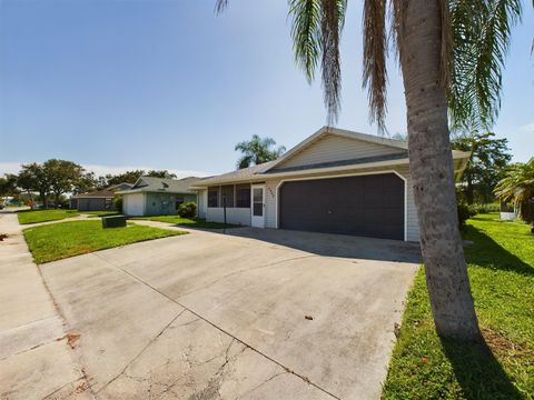 A home in Okeechobee