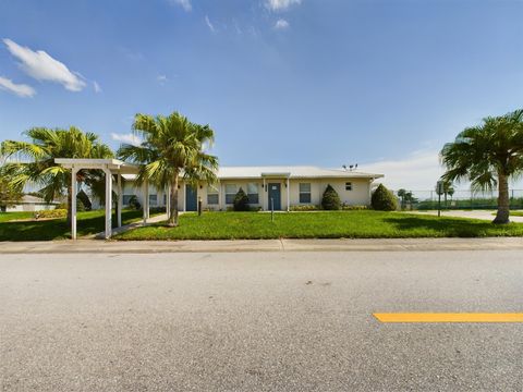 A home in Okeechobee