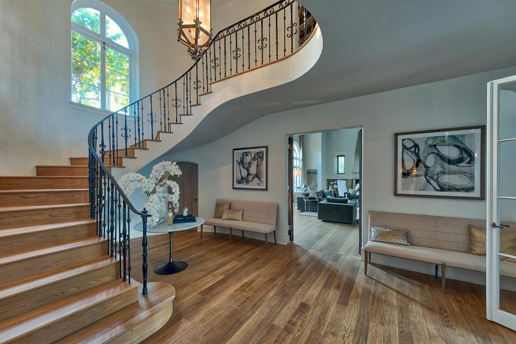 Tropical Isle - Residential