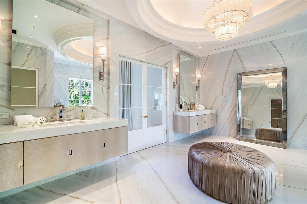 Tropical Isle - Residential