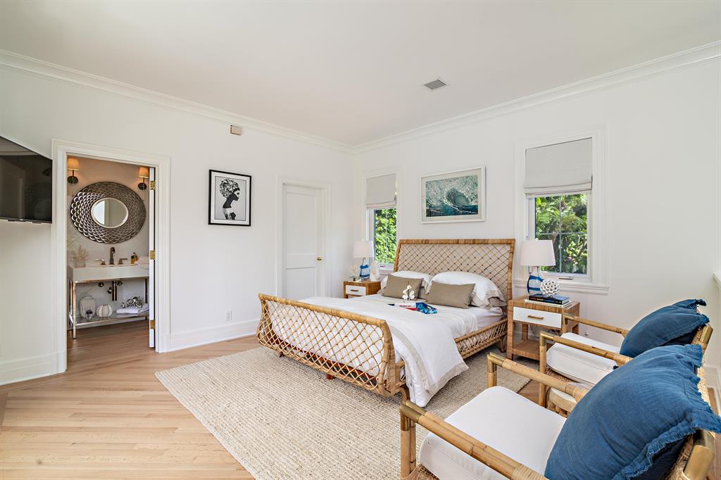 Tropical Isle - Residential