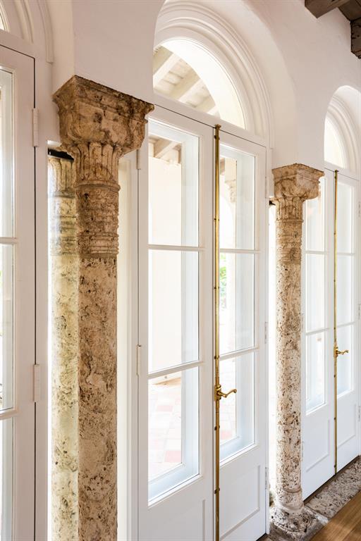 Tropical Isle - Residential