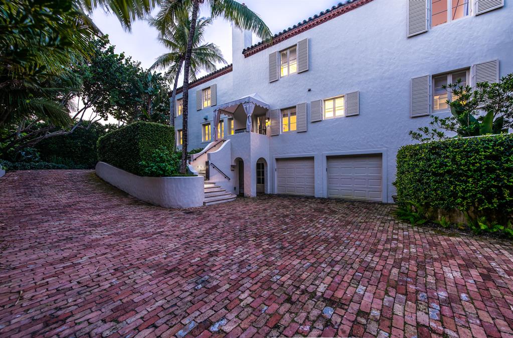 Tropical Isle - Residential