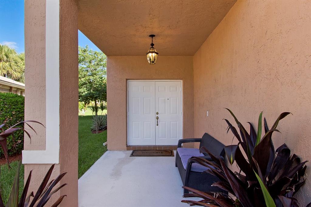 Regency Lakes At Coconut - Residential