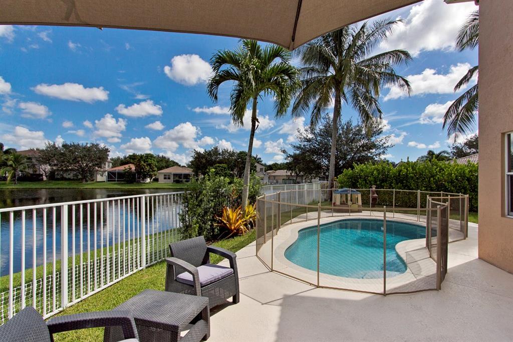 Regency Lakes At Coconut - Residential