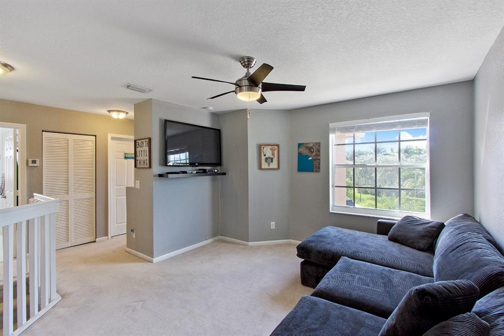 Regency Lakes At Coconut - Residential