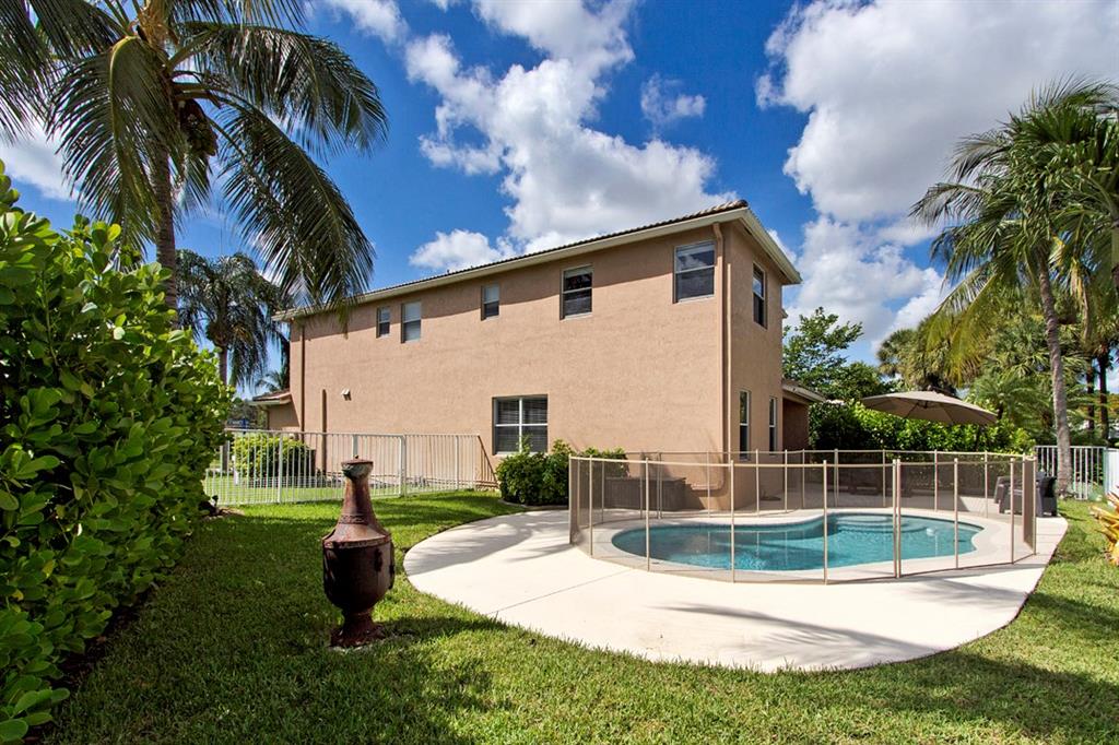 Regency Lakes At Coconut - Residential