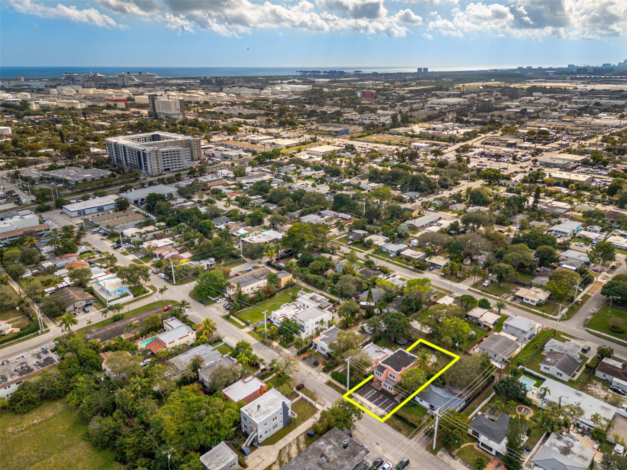Lauderdale 2-9 D - Residential Income